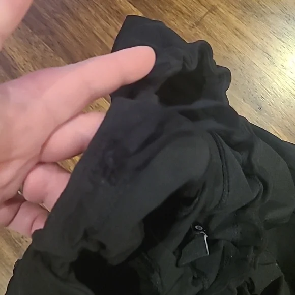 Athleta Trekkie North Jogger Ripstop Black Size 6 Cinch Waist - Picture 6 of 6